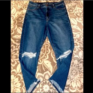 American Eagle 🦅Mom Jeans 👖